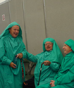 Sgwrsio ar ôl gwisgo